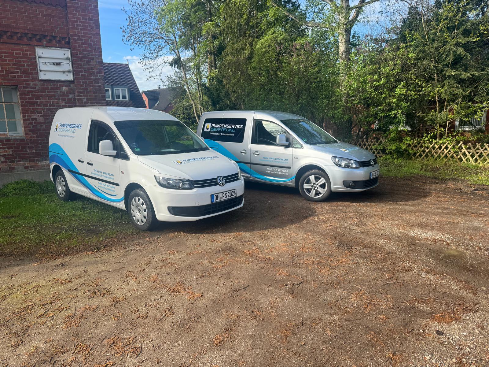 Unsere Servicefahrzeuge